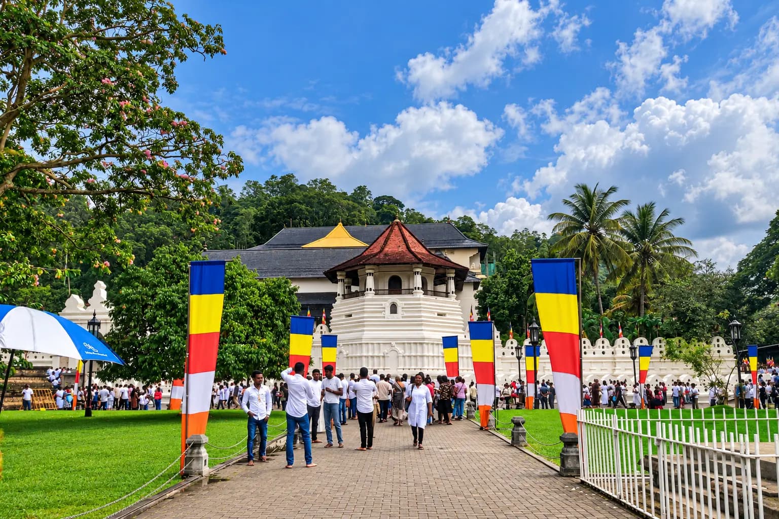 Temple of the Sacred Tooth Relic