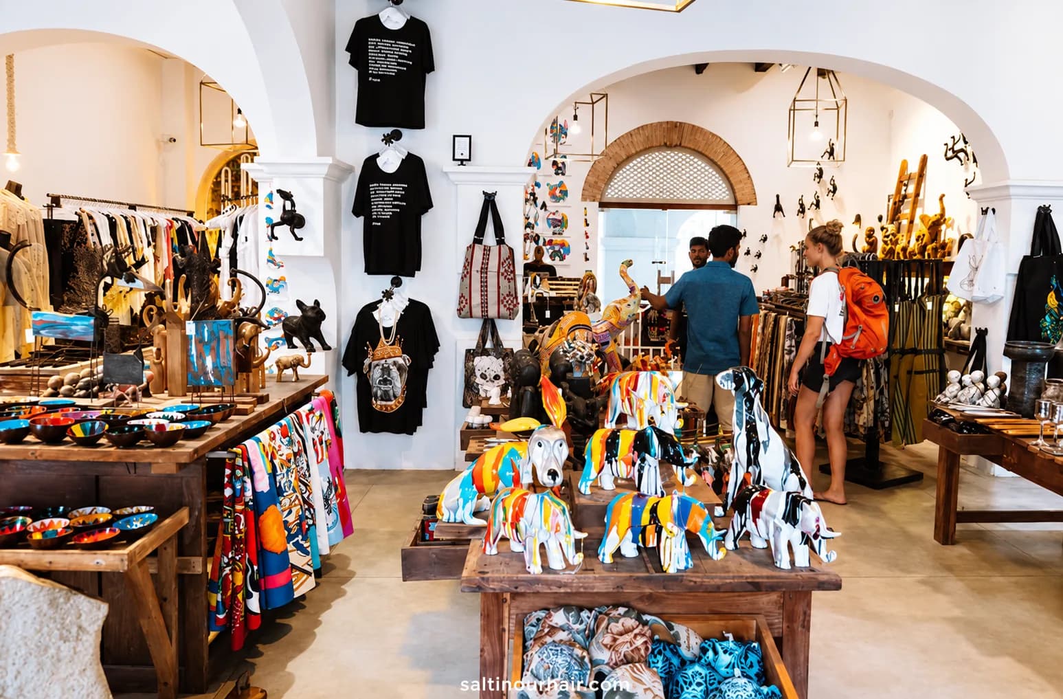 Shopping & Markets